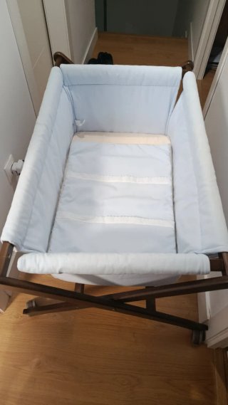 Minicuna de bebé azul