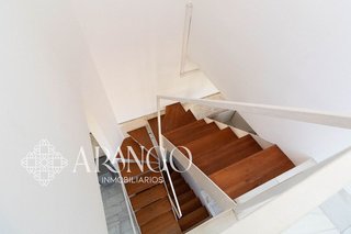 Dúplex en venta en San Gil en Sevilla