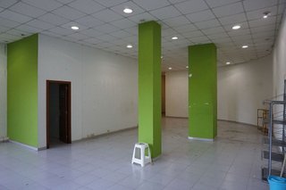 Local comercial en alquiler en Montilivi - Palau en Girona