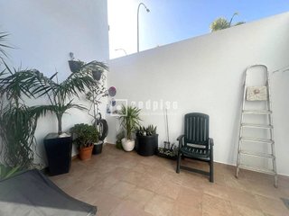 Piso en alquiler en La Carihuela en Torremolinos
