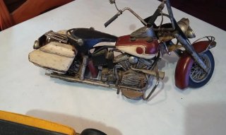 Moto y Coches Metálicos Decorativos