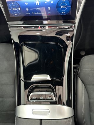 Mercedes-Benz CLE (236) 2025