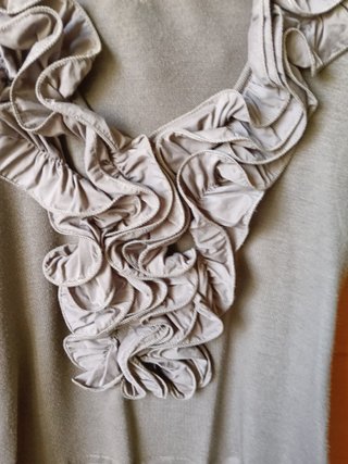 Blusa marrón punto con volantes
