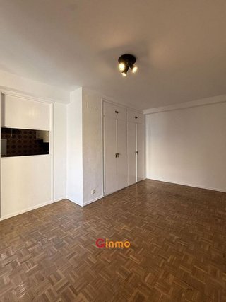 Estudio en alquiler en Universidad - Malasaña en Madrid