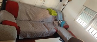 Sofá chaiselongue tela gris y rojo