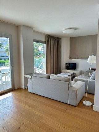 Piso en alquiler en Calaburra - Chaparral en Mijas