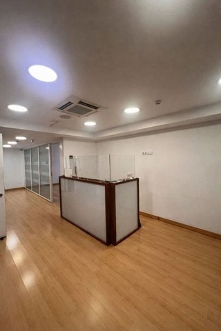 Oficina en alquiler en Recoletos en Madrid