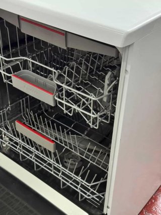LAVAVAJILLAS MARCA BOSCH SILENCEPLUS SERIE4