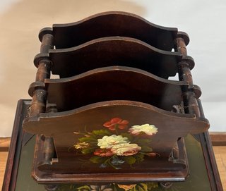 Revistero Madera Vintage Flores Pintadas
