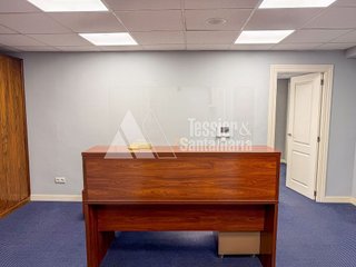 Oficina en alquiler en Centro en Gijón