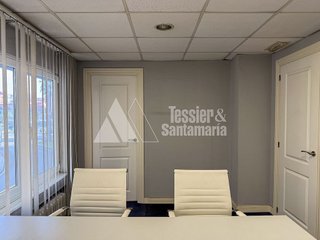 Oficina en alquiler en Centro en Gijón