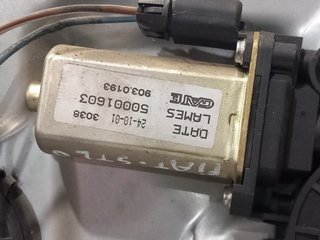 ELEVALUNAS DELANTERO DERECHO FIAT STILO (192)