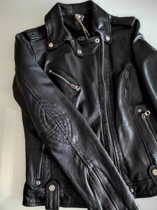 Cazadora Gipsy Cuero Negra