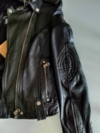 Cazadora Gipsy Cuero Negra