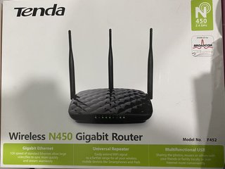 Router Tenda F452 Gigabit N450 Negro