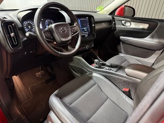 VOLVO XC40 BUSINESS PLUS 1.5 T3 163 CV AUT.