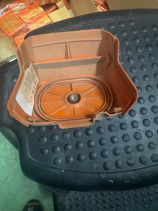 Tapa filtro aire Stihl MS 044