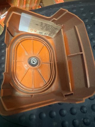 Tapa filtro aire Stihl MS 044