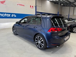 Volkswagen Golf 2.0 TDI R Line
