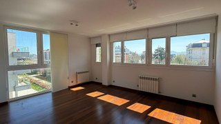 Piso en alquiler en Valdenoja - La Pereda en Santander