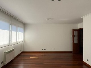 Piso en alquiler en Valdenoja - La Pereda en Santander