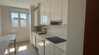 Piso en alquiler en Valdenoja - La Pereda en Santander