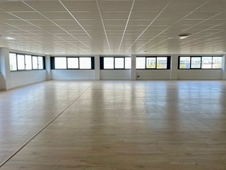 Oficina en alquiler en Onze de setembre - Sant Jordi en Prat de Llobregat, El