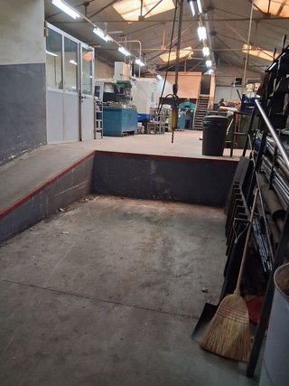 Nave industrial en venta en Centre en Sabadell