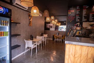 Local comercial en alquiler en Avda de Madrid - Pº de la Estación en Jaén
