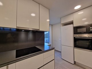 Piso en alquiler en Domeny - Fontajau - Taialà en Girona