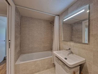 Piso en alquiler en Domeny - Fontajau - Taialà en Girona
