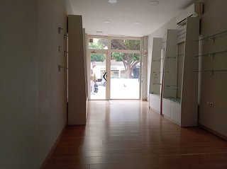 Local comercial en alquiler en Barrio Alto - San Félix - Oliveros - Altamira en Almería