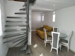 Dúplex en alquiler en Universidad - Malasaña en Madrid