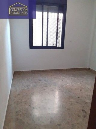 Piso en alquiler en Huerta de la Reina - Trassierra en Córdoba