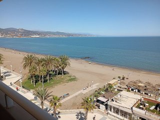 Piso en alquiler en Parque Mediterráneo - Santa Paula en Málaga