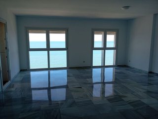 Piso en alquiler en Parque Mediterráneo - Santa Paula en Málaga