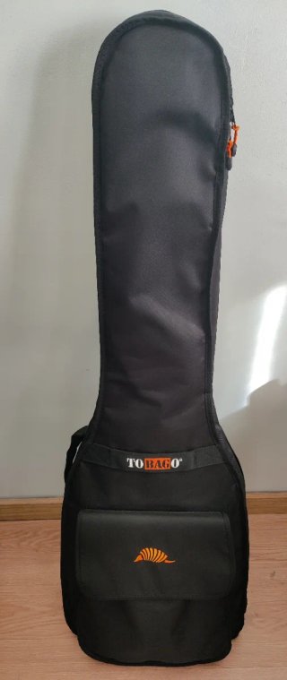 Bajo Ibanez GSR205 5 cuerdas en perfecto estado.