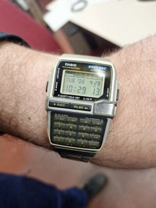 Reloj Casio Data Bank Calculadora