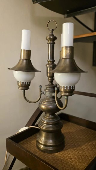 Lámpara Vintage Bronce Macizo Estilo Quinqué