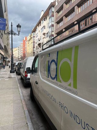 Local comercial en alquiler en Campo San Francisco - Plaza de América en Oviedo