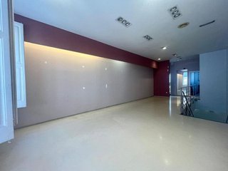 Local comercial en alquiler en Centre en Badalona