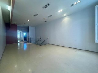 Local comercial en alquiler en Centre en Badalona