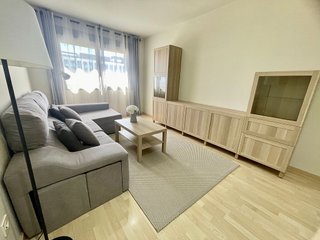 Piso en alquiler en Girón - Las Delicias - Tabacalera en Málaga
