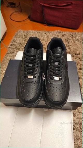 Nike Air Force 1 Low '07 Negras Talla 38