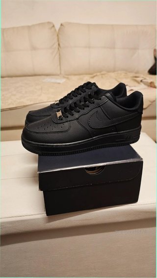 Nike Air Force 1 Low '07 Negras Talla 38