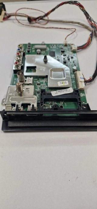 Placa Base LG 32LJ500U