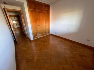Piso en alquiler en Ruta de la Plata en Cáceres
