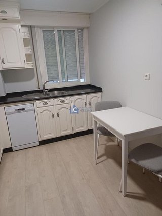 Piso en alquiler en Centro en Ourense
