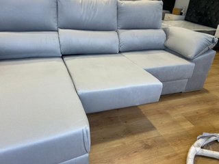 LIQUIDACIÓN · Sofá chaiselongue terciopelo