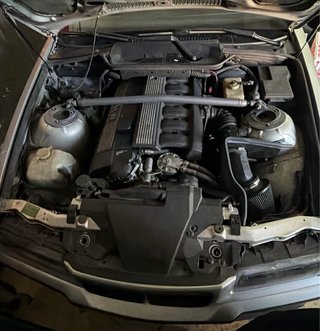 BMW coupe 328i E36
